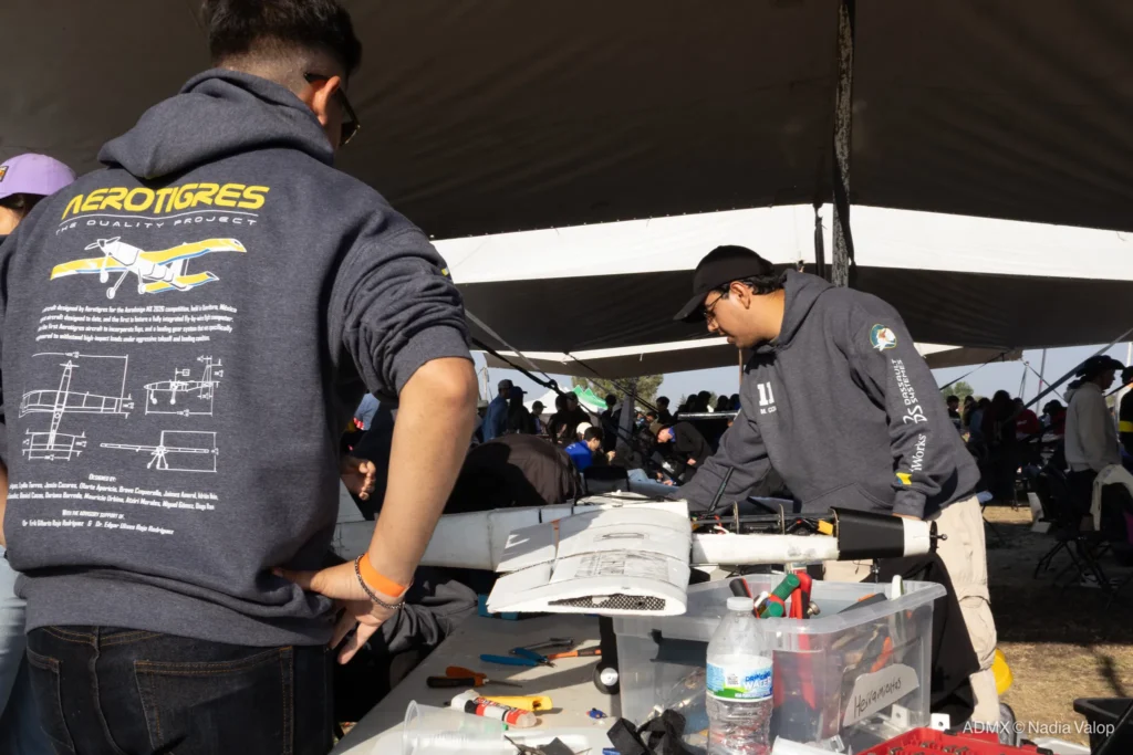 Equipo Aero Tigres en ADMX 2026