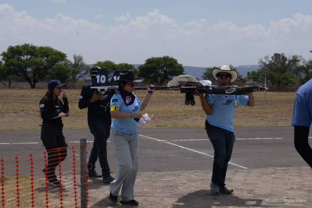 Equipo Axios Aero Design en ADMX 2026