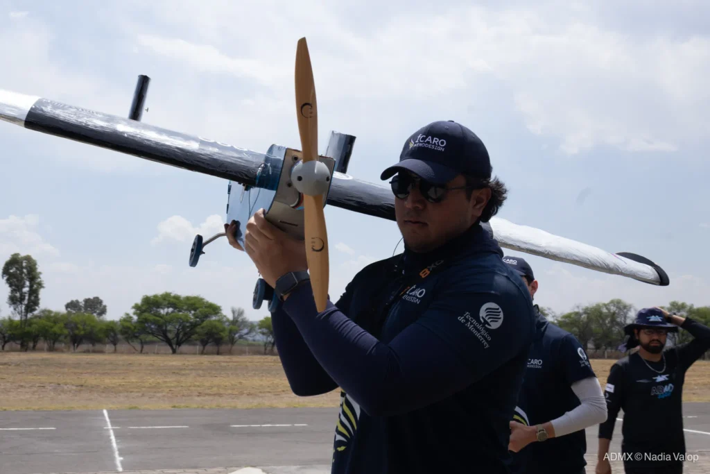 Equipo Ícaro Aero Design en ADMX 2026