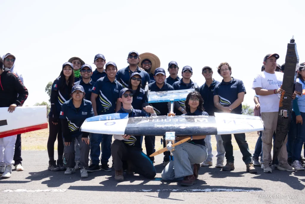 Equipo Ícaro Aero Design en ADMX 2026
