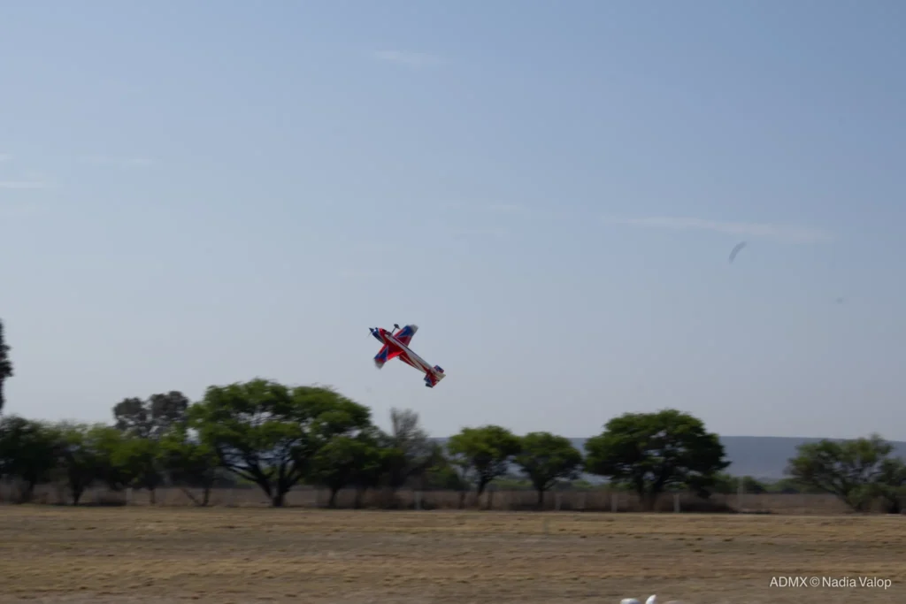 Vuelo de exhibición en ADMX 2026