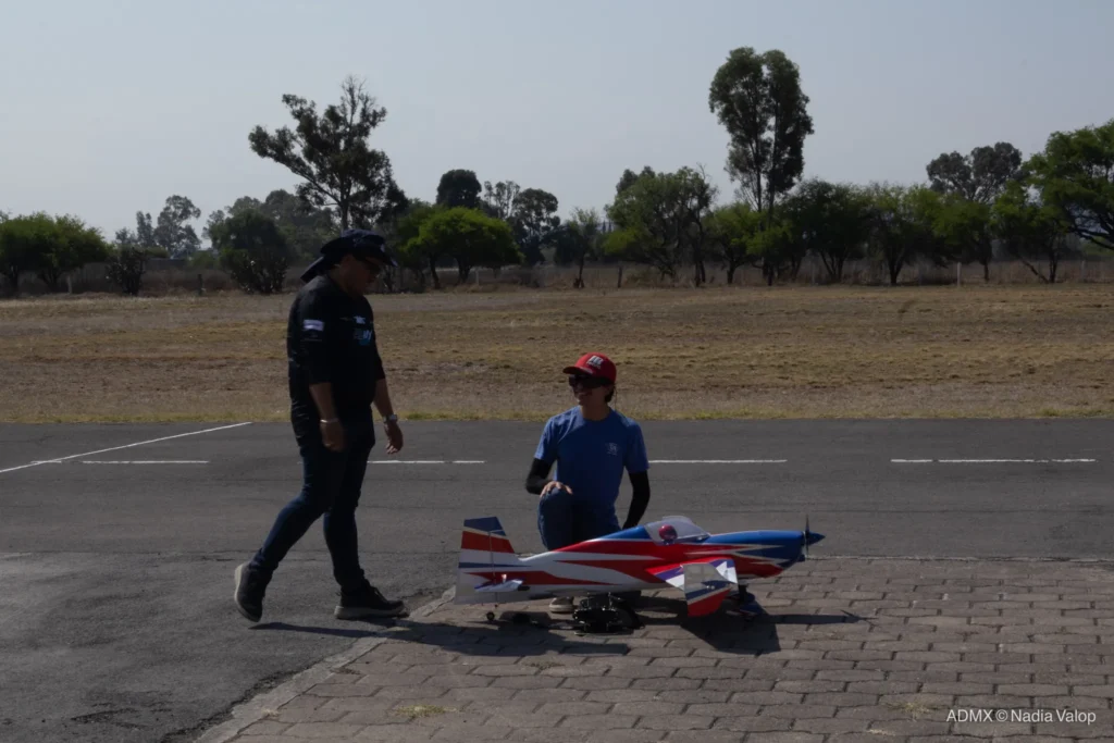 Vuelo de exhibición en ADMX 2026