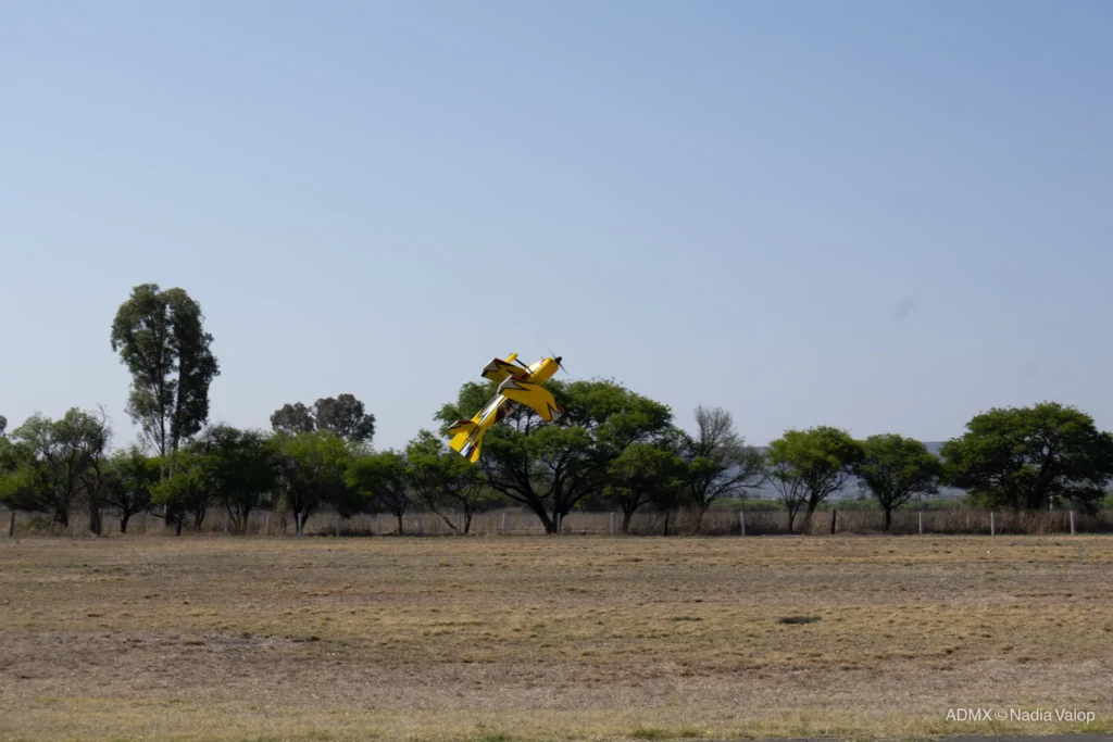 Vuelo de exhibición en ADMX 2026