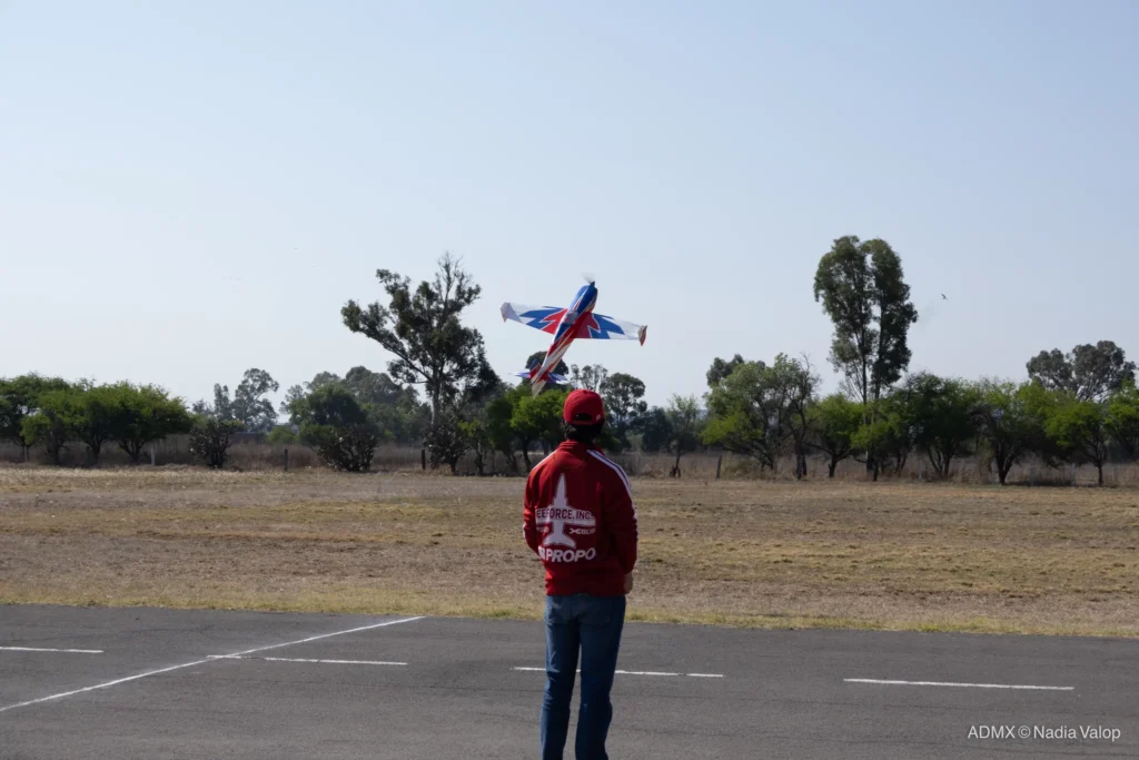 Vuelo de exhibición en ADMX 2026