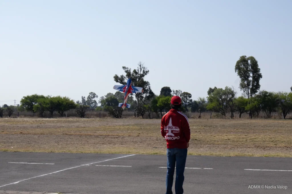 Vuelo de exhibición en ADMX 2026