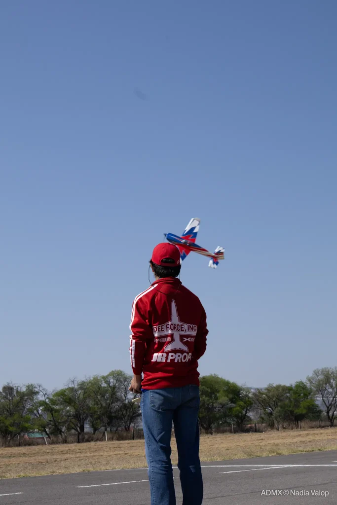 Vuelo de exhibición en ADMX 2026