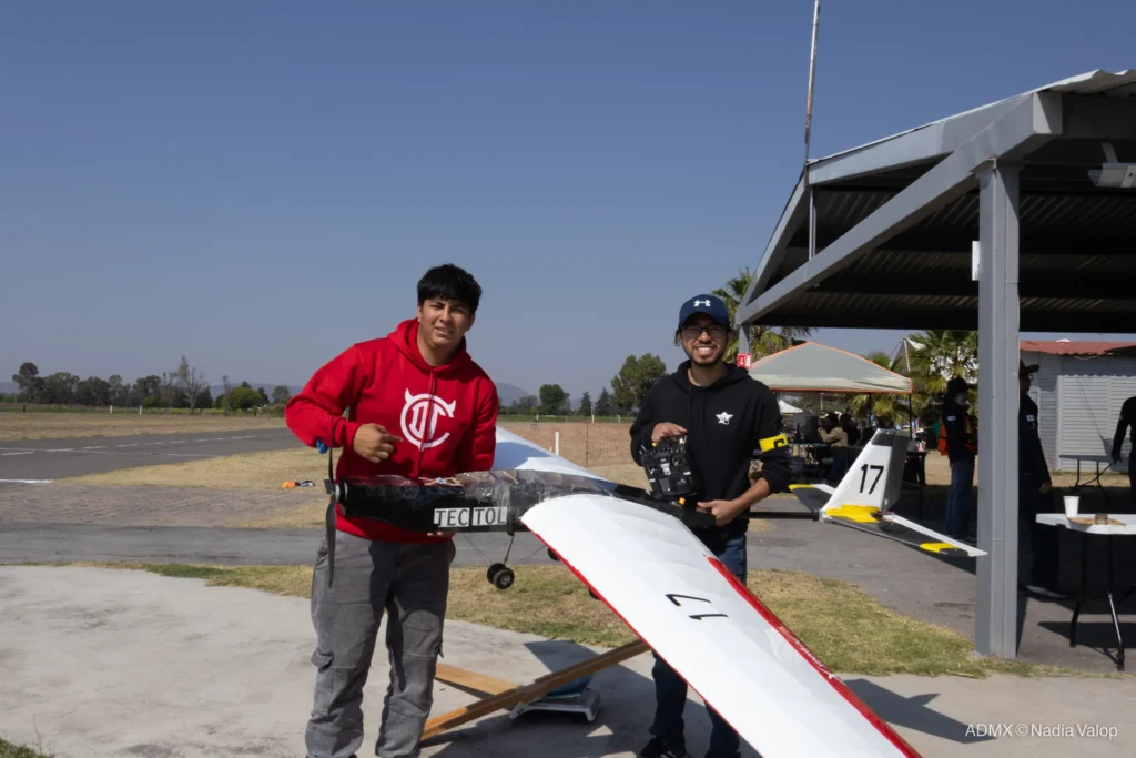 Equipo Xinantec en ADMX 2026